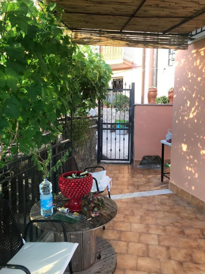 The Secret Garden Villa Forza d'Agro Exterior photo