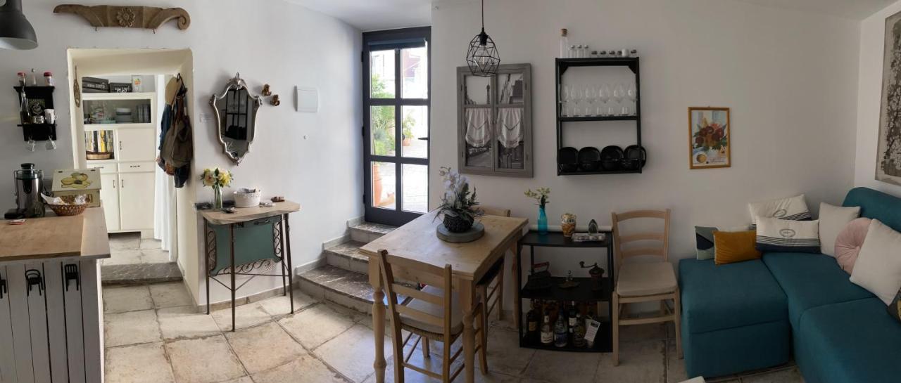 The Secret Garden Villa Forza d'Agro Exterior photo