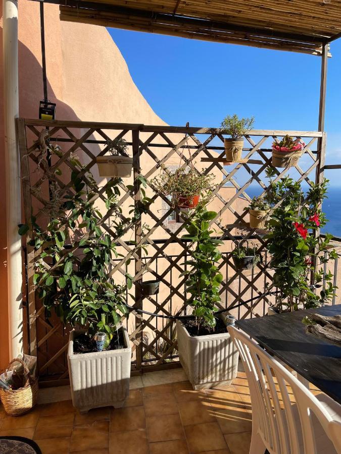 The Secret Garden Villa Forza d'Agro Exterior photo